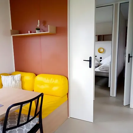 Regenbogen Tossens Camping *